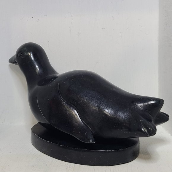 Vintage Carved Soapstone Penguin Sliding Inuit Indigenous Art 8" x 4.5" GUC - Picture 2 of 6